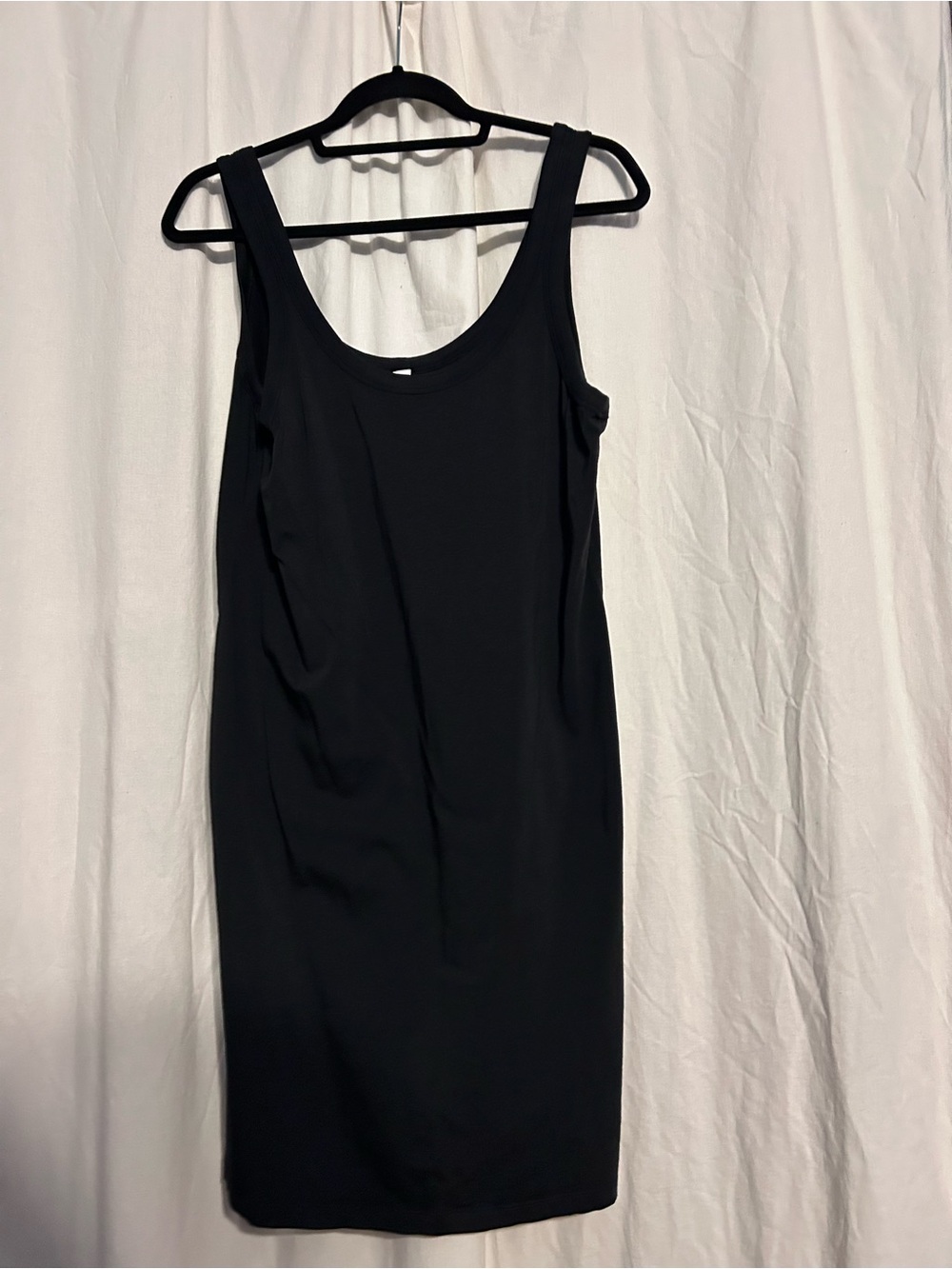 lululemon athletica Black Sleeveless Midi Scoop Dress